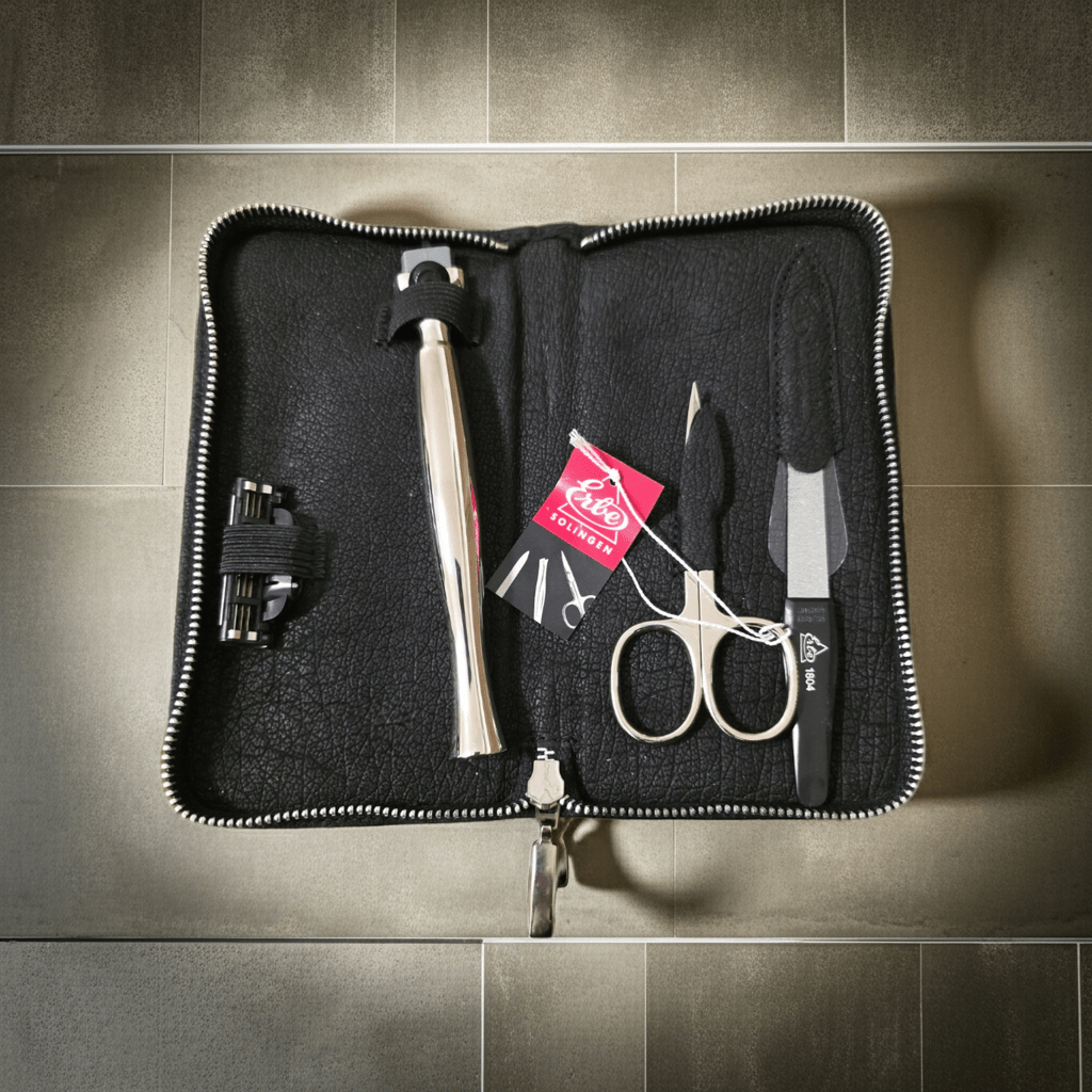 Reise - Set 4 Teilig Nubuk Leder Etui mit Gillette Mach 3 Edelstahlausführung - Rasori Razors